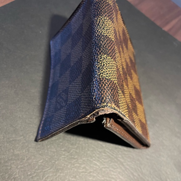 Authentic LOUIS VUITTON Card Wallet Damier Ebene - Picture 3 of 14